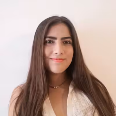 alejandra arenas headshot