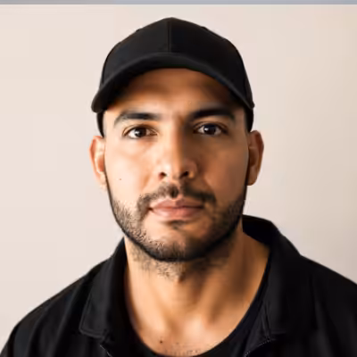 pedro reyes headshot